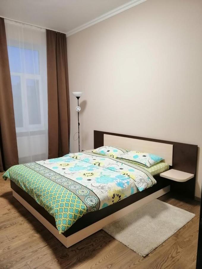 2 Bedrooms Apartment 150M From Opera House Lviv Kültér fotó